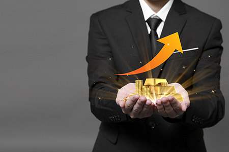 周平  爱建证券